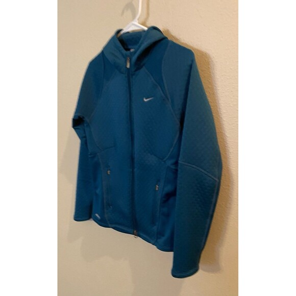 Women’s Sz M lightweight jacket, Nike Fit Thermal - Picture 5 of 7